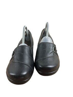 Naturalsoul Size 9 Womens Black Faux  Leather Slip-On Loafers